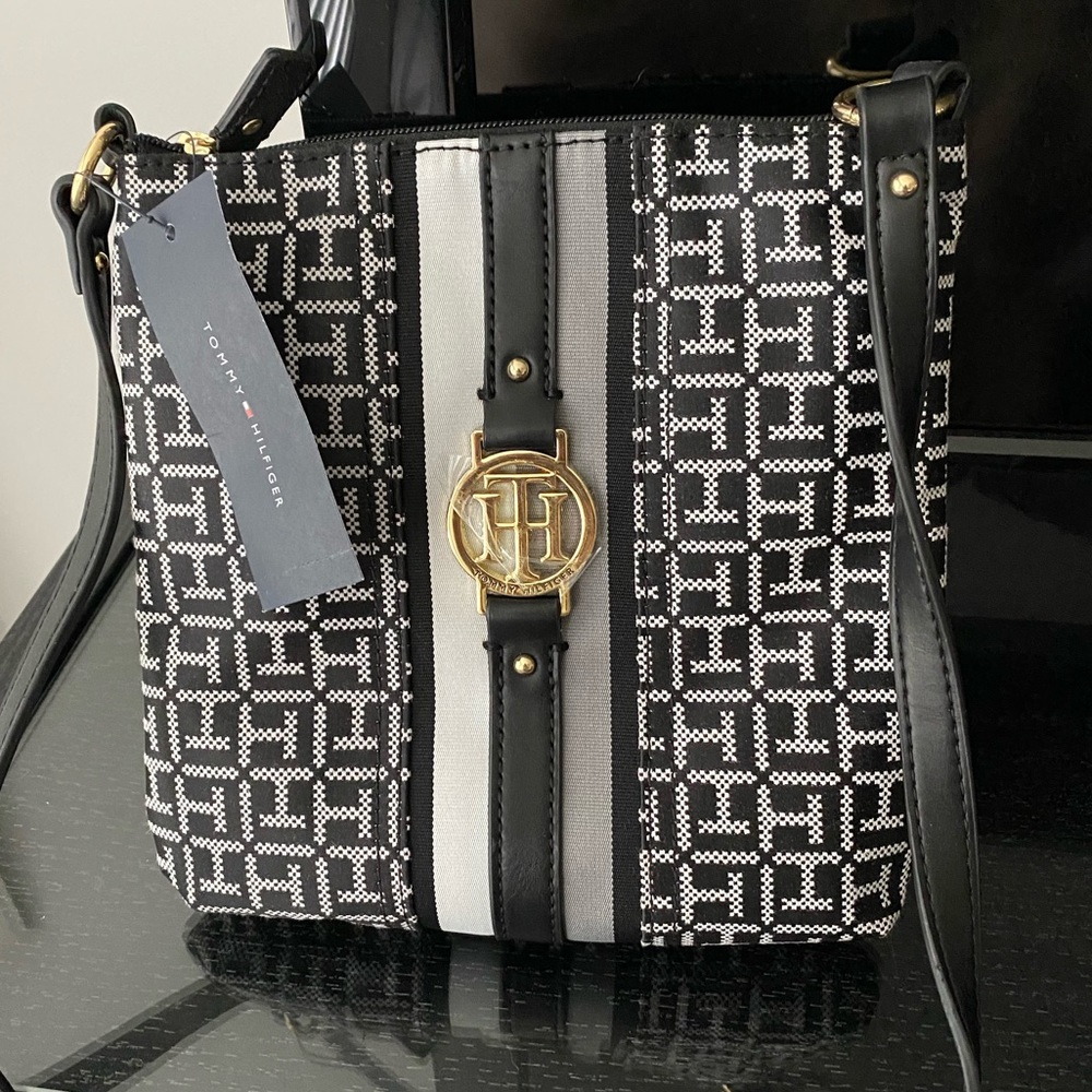 Tommy Hilfiger Crossbody Bag